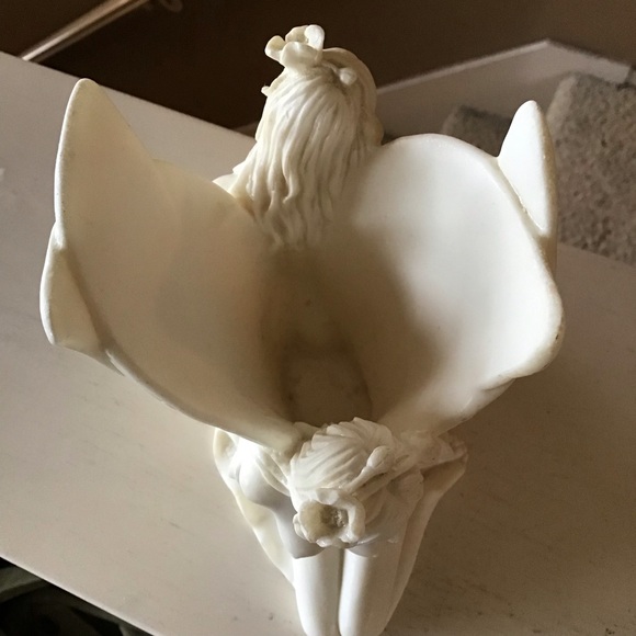 Vintage Nymph Fairies Art Deco Nouveau Ivory Resin Vase - Picture 6 of 6